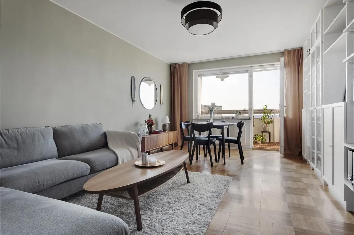 Hyreslägenhet på Farsta i farsta