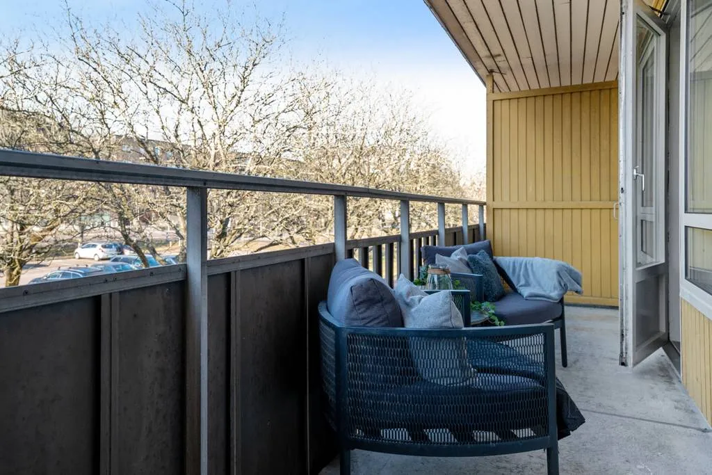 Hyreslägenhet på Hisings Backa i hisings-backa