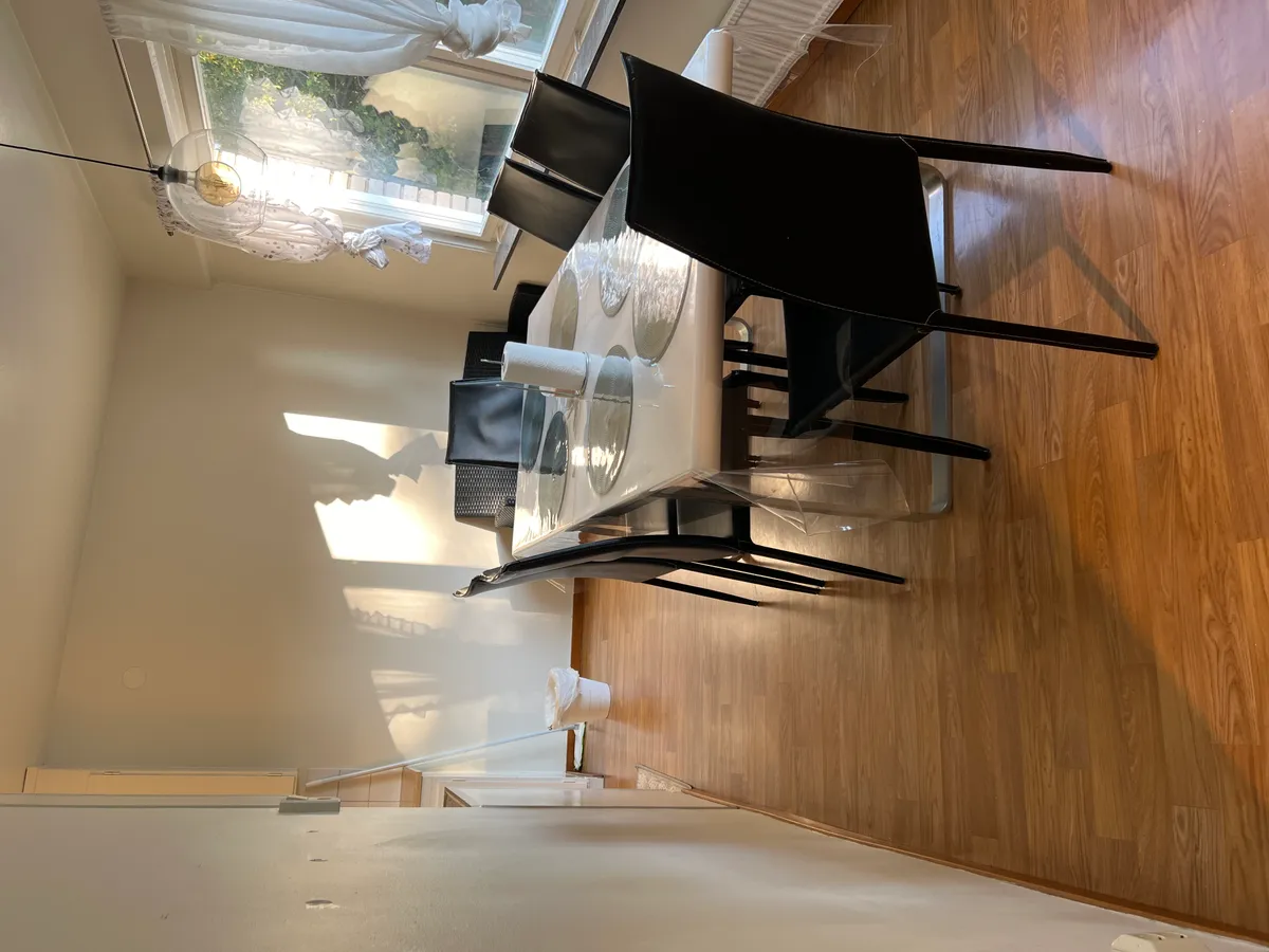 Hyreslägenhet på Upplands Väsby i upplands-vasby