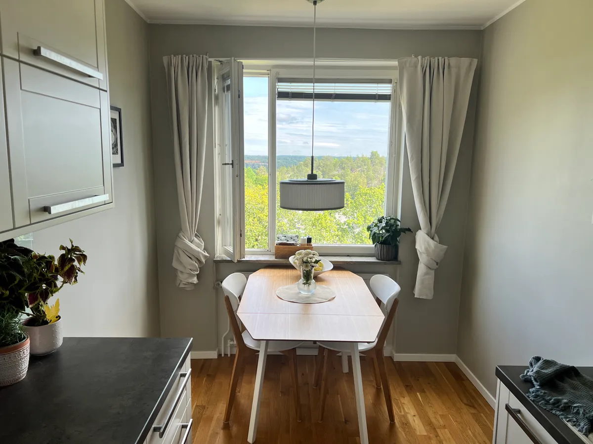 Hyreslägenhet på Farsta i farsta