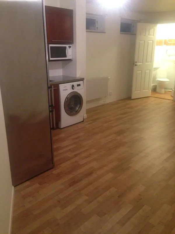 Hyreslägenhet på Bromma i bromma