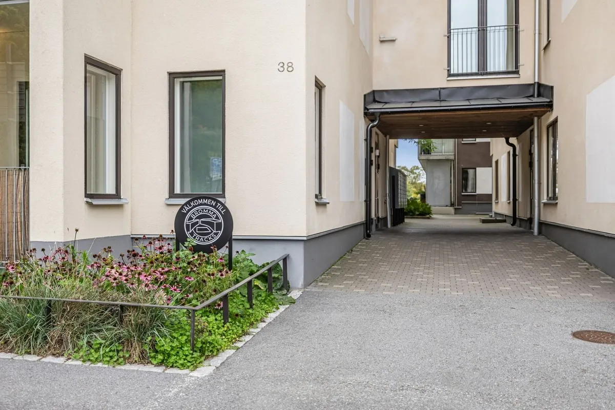 Hyreslägenhet på Bromma i bromma