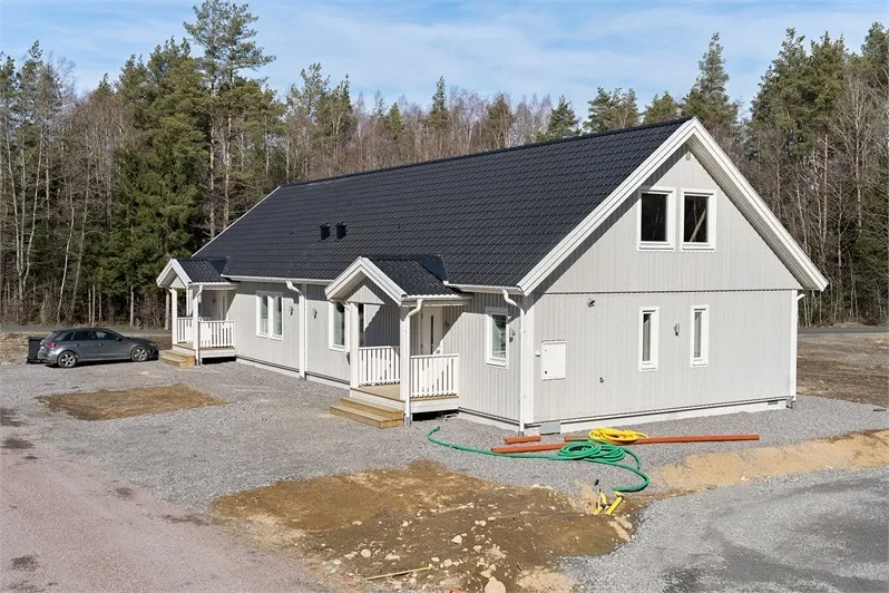 Hyreslägenhet på Floda i floda