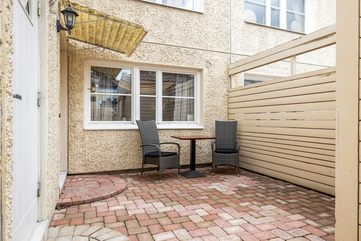 Hyreslägenhet på Täby i taby