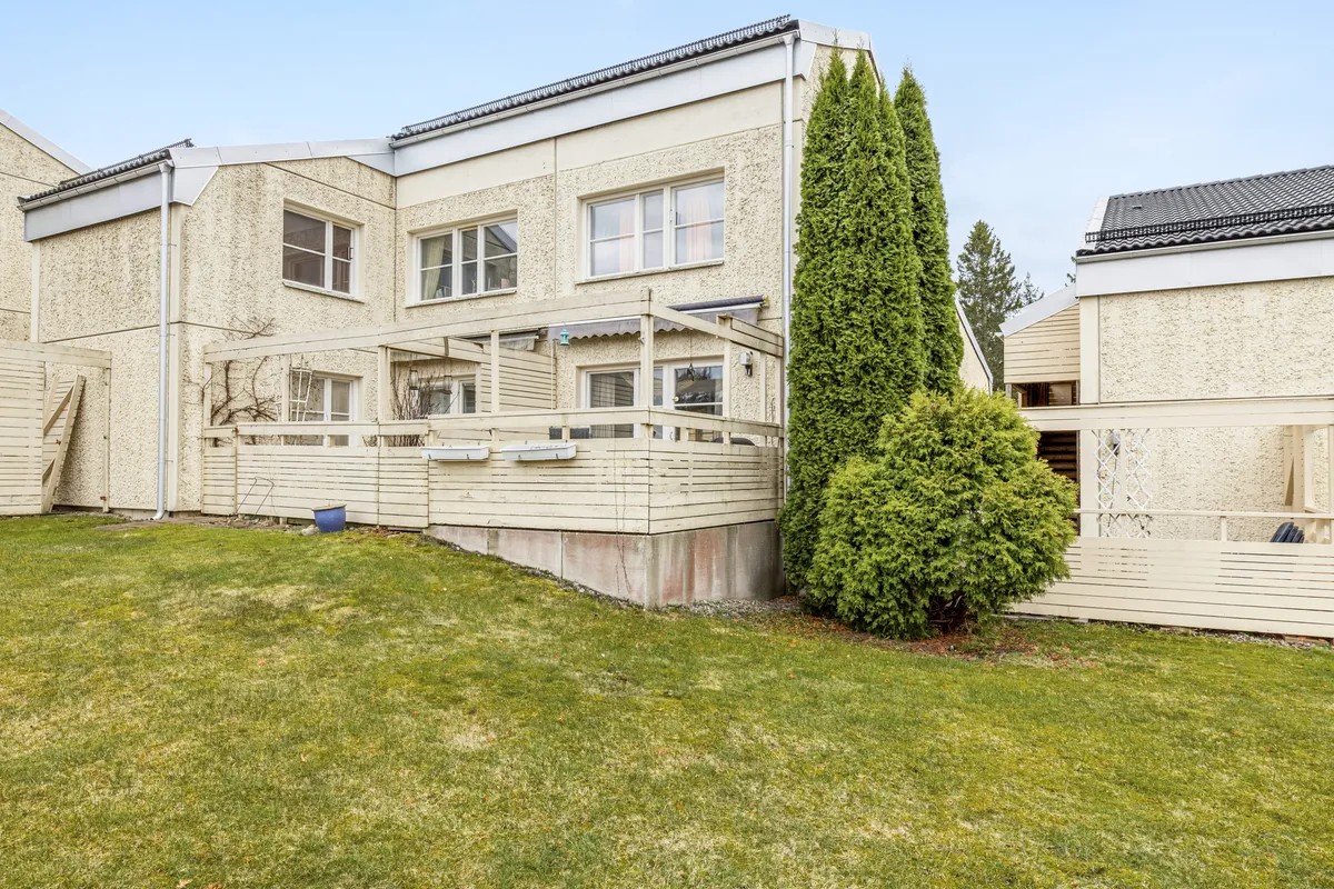 Hyreslägenhet på Täby i taby