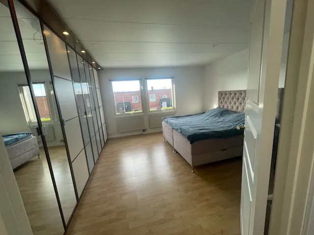 Hyresbostad på Bro i bro