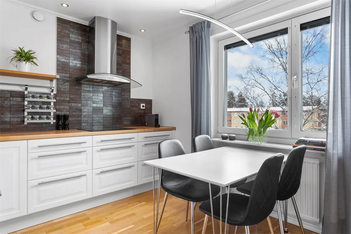 Hyreslägenhet på Uttran i uttran