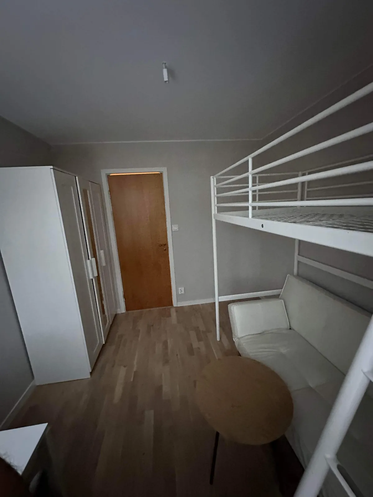 Hyreslägenhet på Vällingby i vallingby