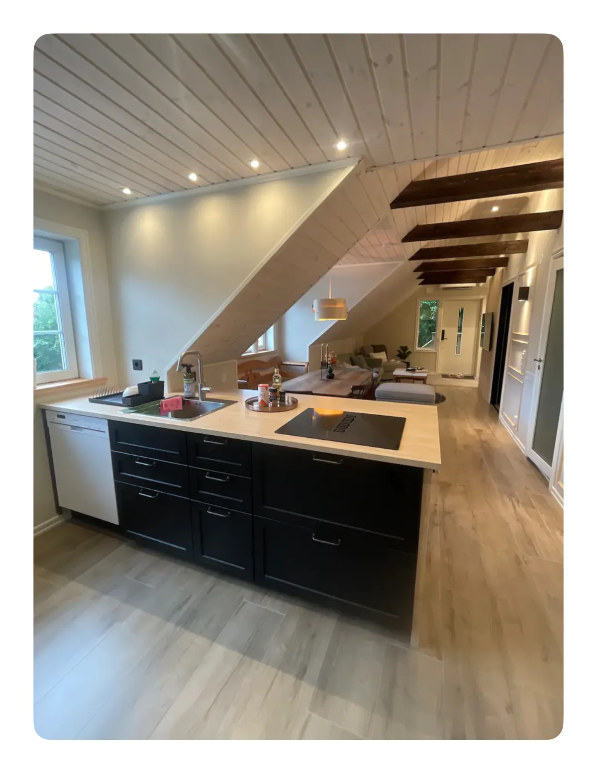 Hyreslägenhet på Asarum i asarum