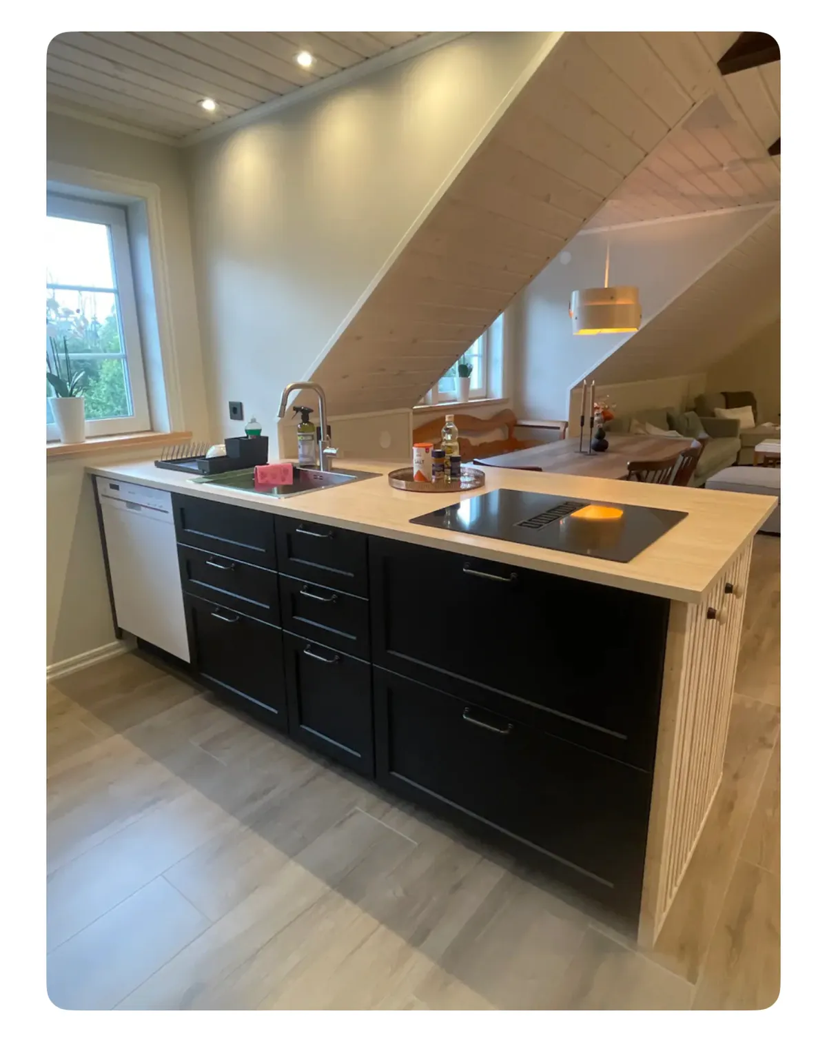 Hyreslägenhet på Asarum i asarum