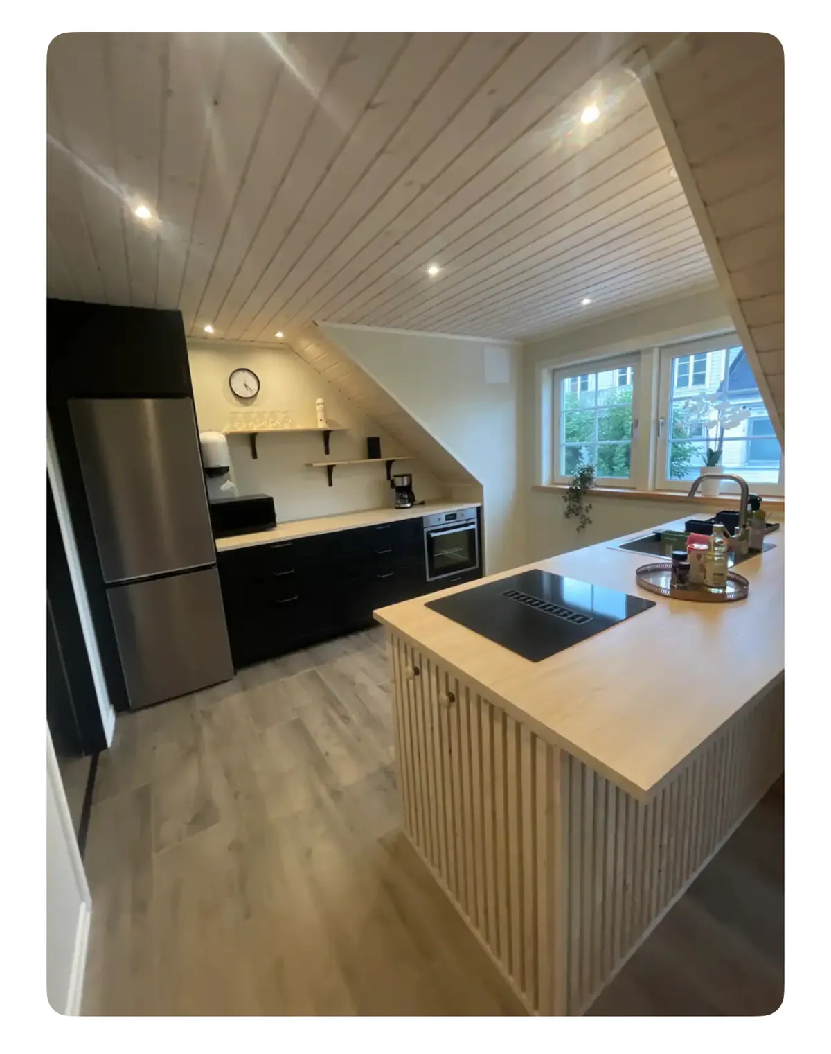 Hyreslägenhet på Asarum i asarum