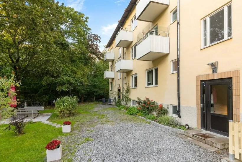 Hyreslägenhet på Årsta i arsta