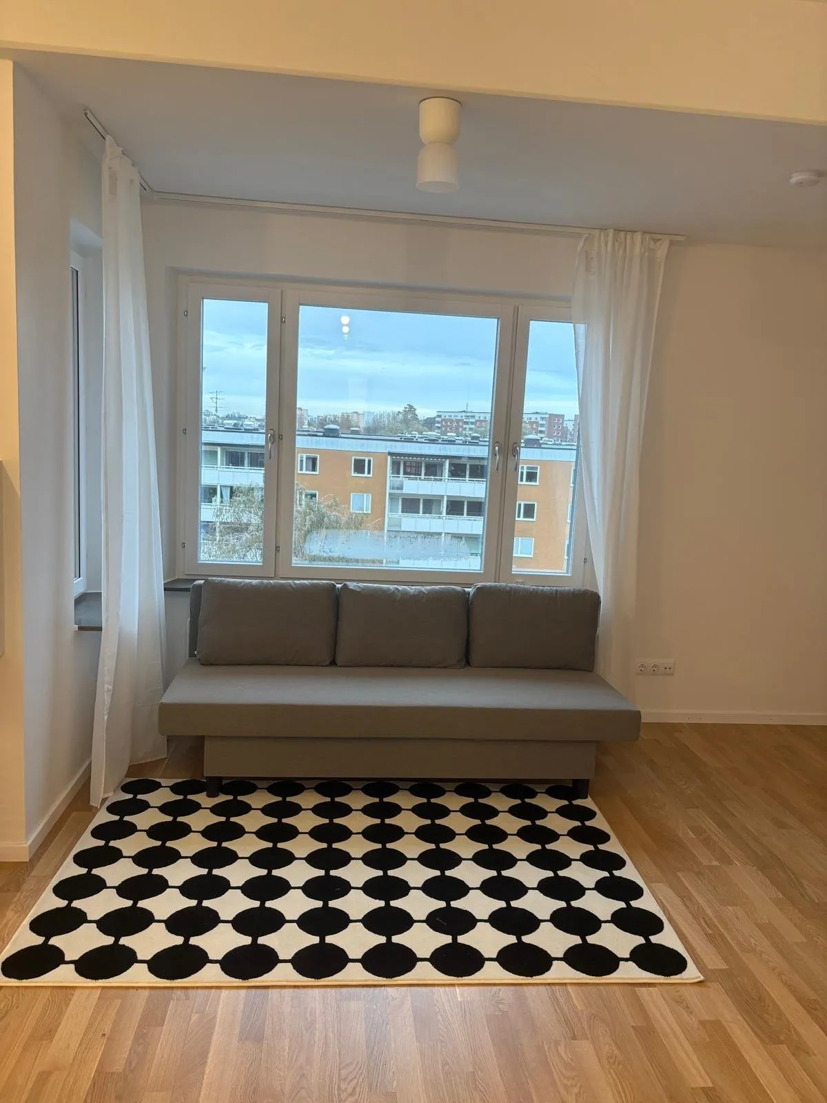 Hyreslägenhet på Solna i solna