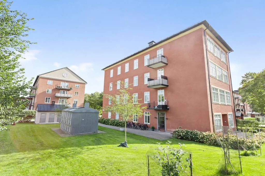 Hyreslägenhet på Bromma i bromma