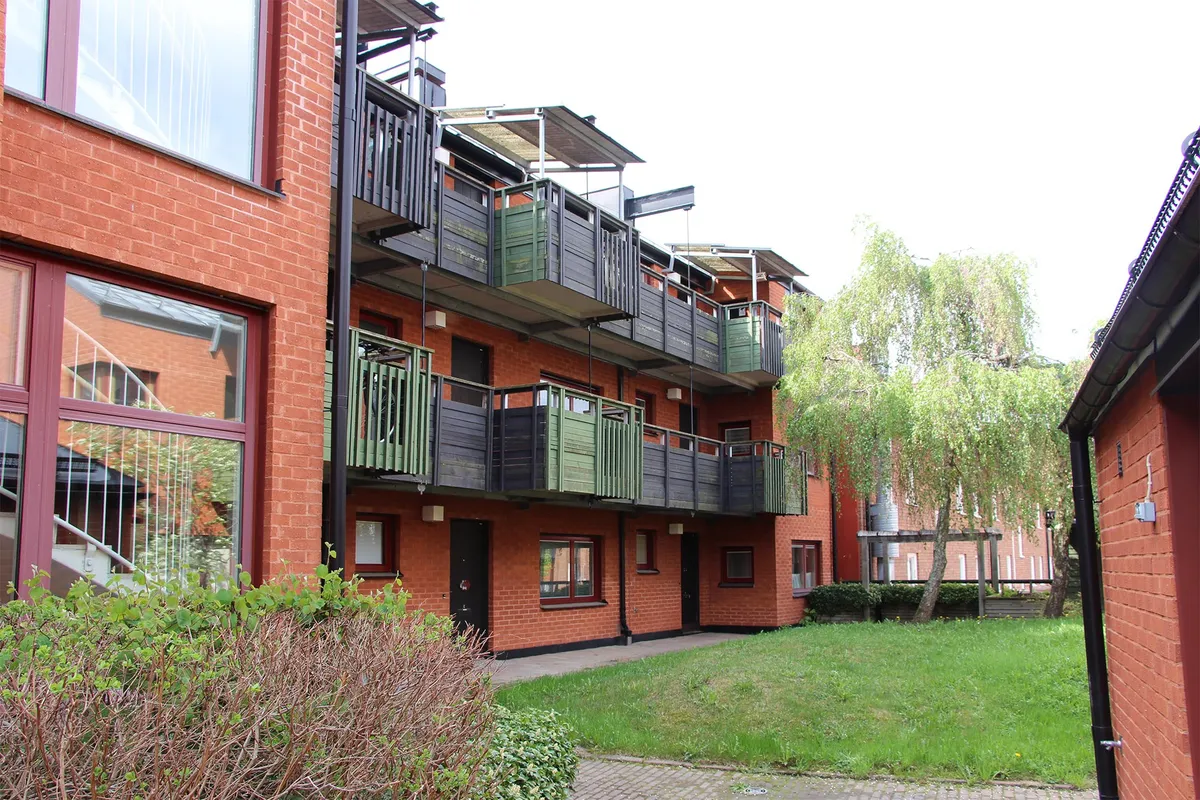 Hyreslägenhet på Sandviken i sandviken