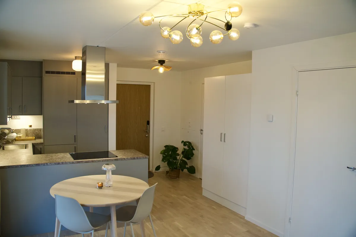 Hyreslägenhet på Farsta i farsta