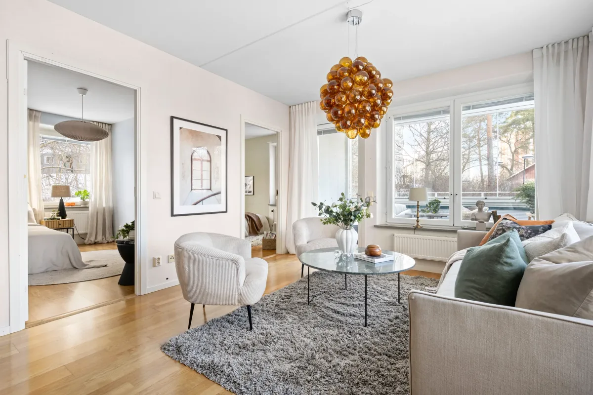 Hyreslägenhet på Hässelby i hasselby