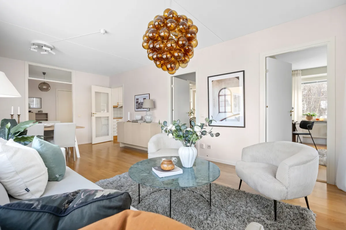 Hyreslägenhet på Hässelby i hasselby