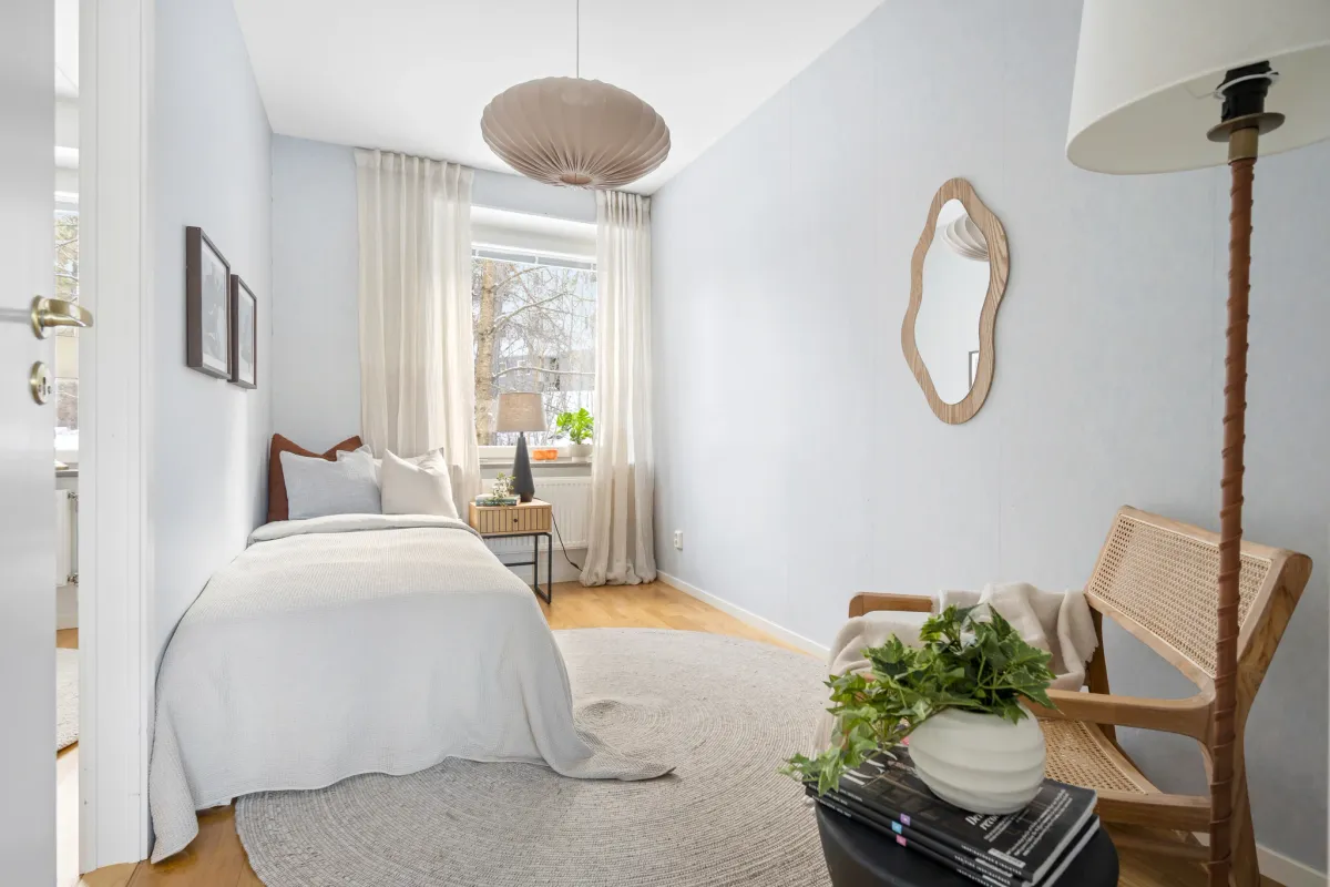 Hyreslägenhet på Hässelby i hasselby