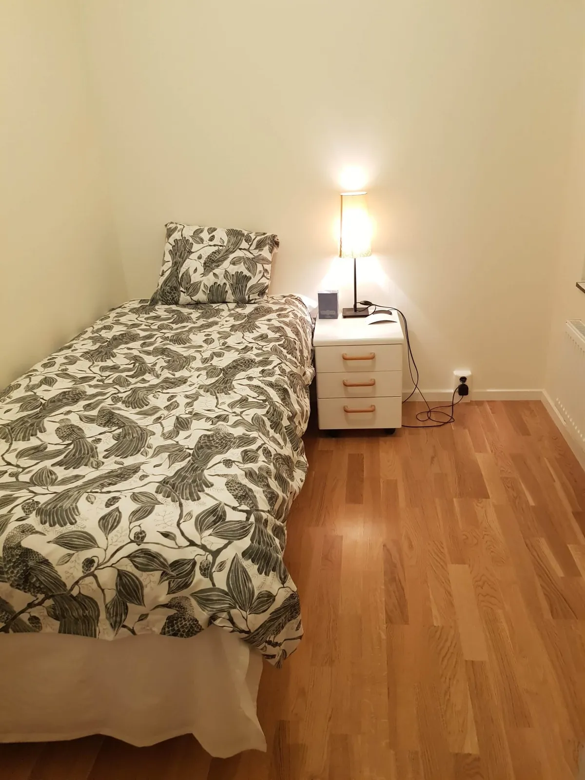 Hyreslägenhet på Hässelby i hasselby