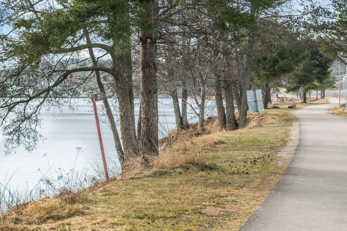 Hyreslägenhet på Sommen i sommen