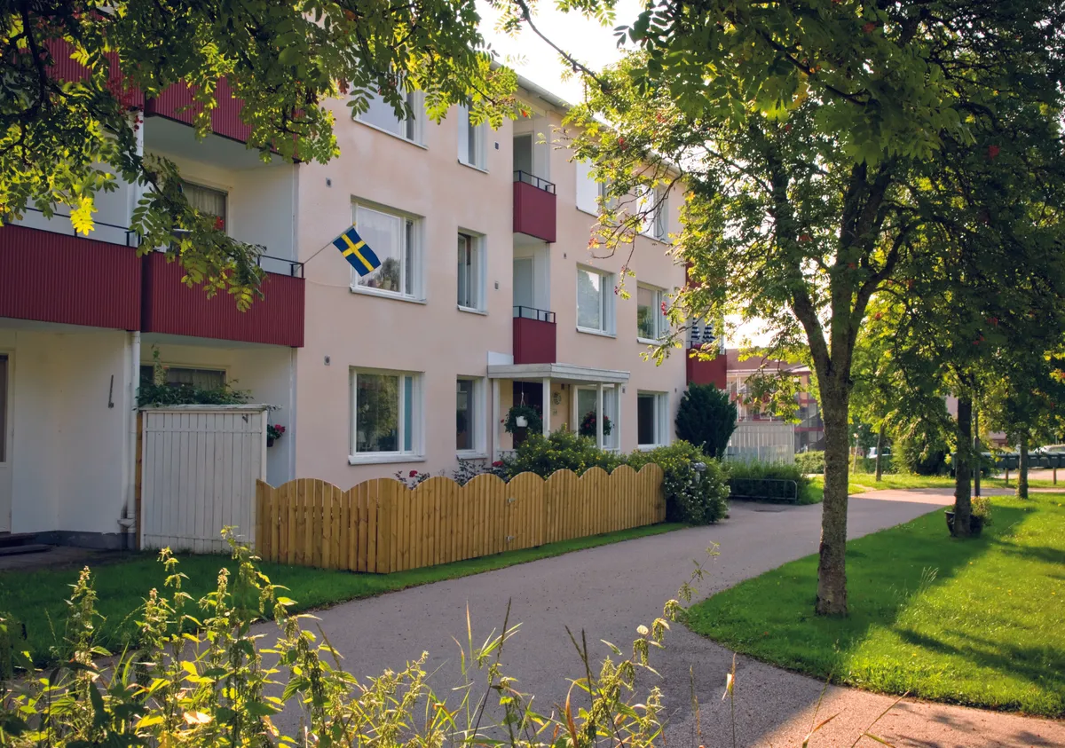 Hyreslägenhet på Sommen i sommen