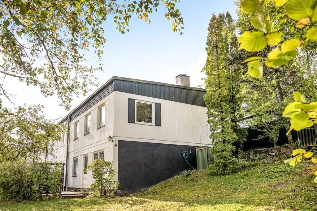 Hyresbostad på Skärholmen i skarholmen