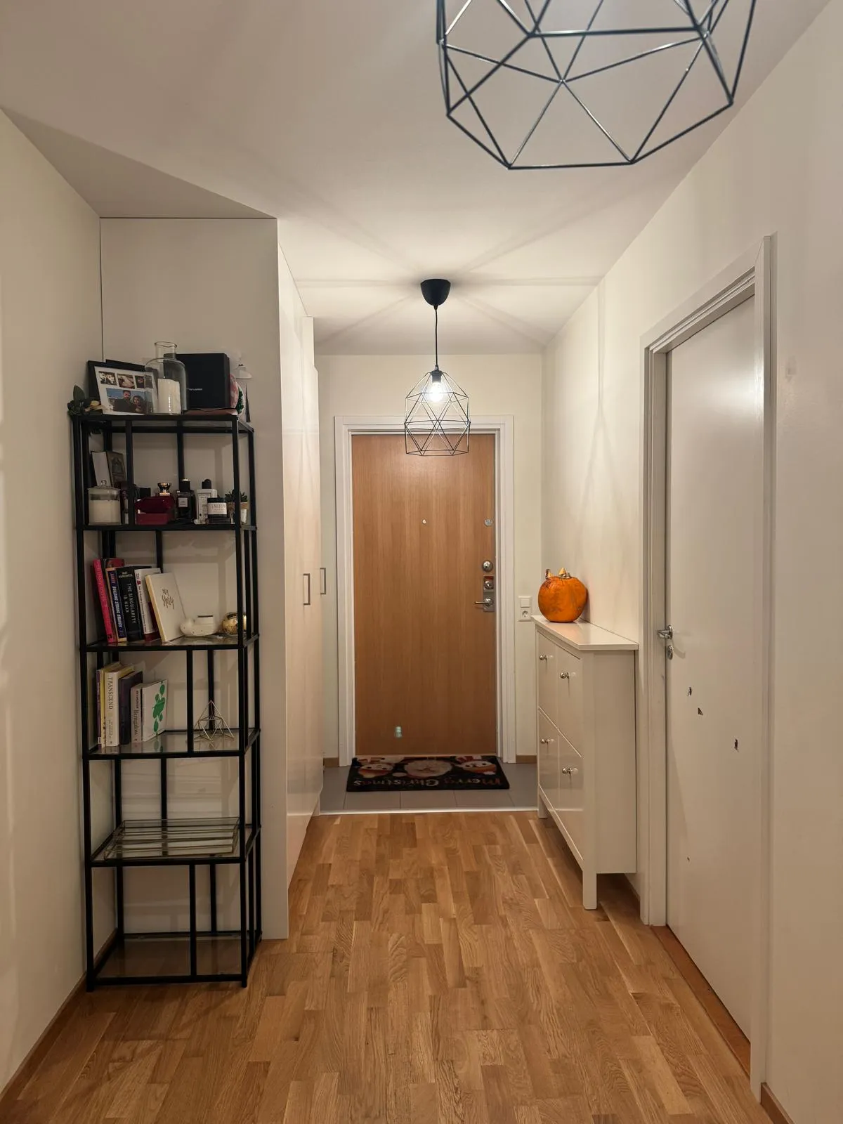 Hyreslägenhet på Täby i taby