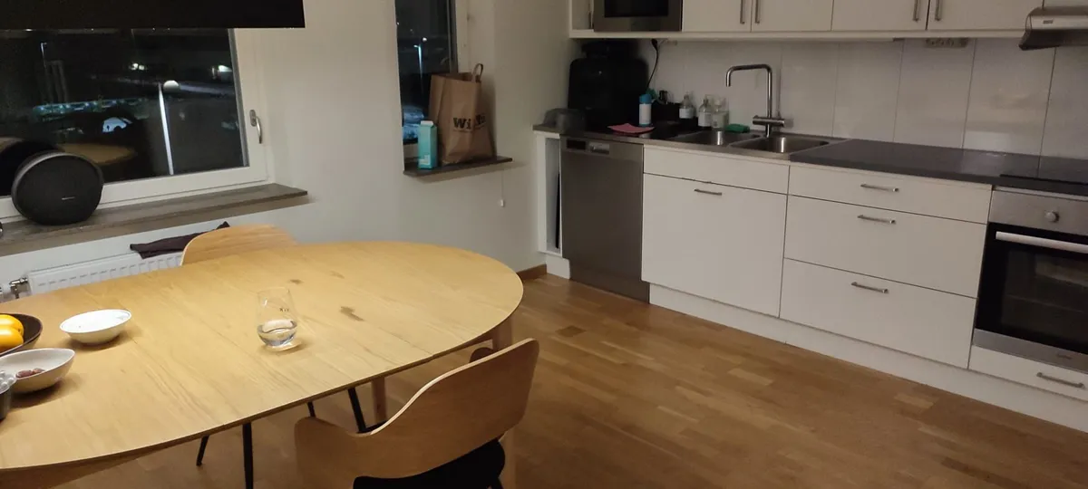 Hyreslägenhet på Täby i taby