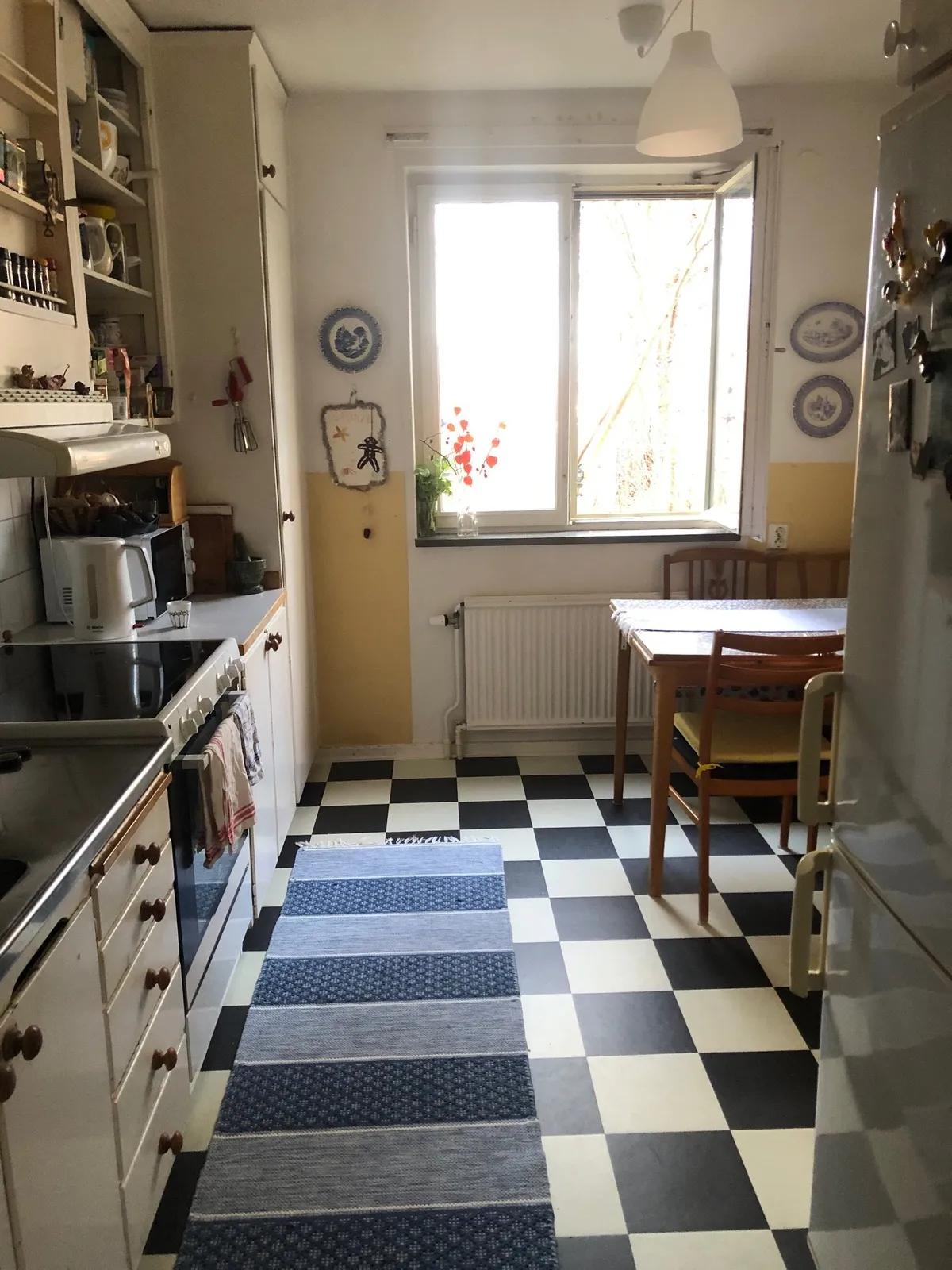 Hyreslägenhet på Hässelby i hasselby