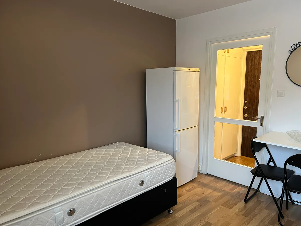 Hyreslägenhet på Handen i handen