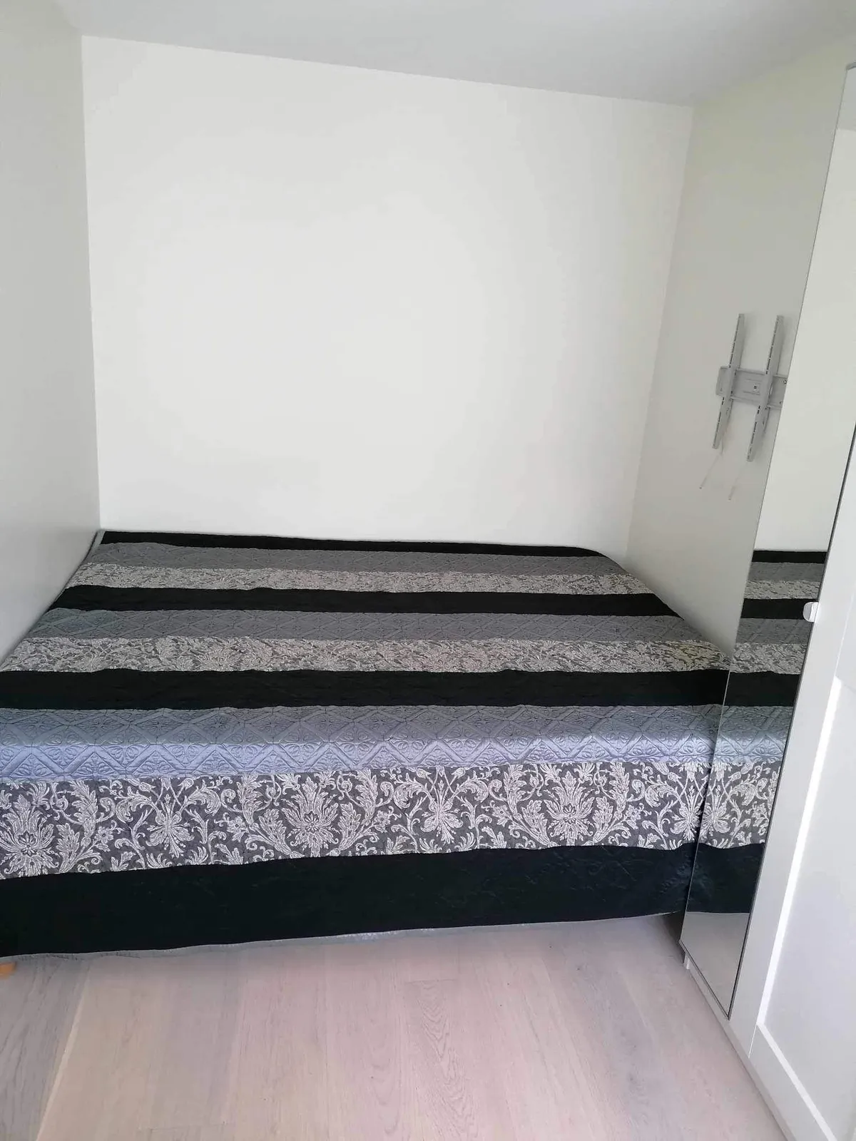 Hyreslägenhet på Täby i taby