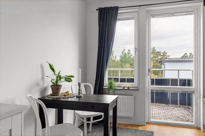 Hyreslägenhet på Tyresö i tyreso