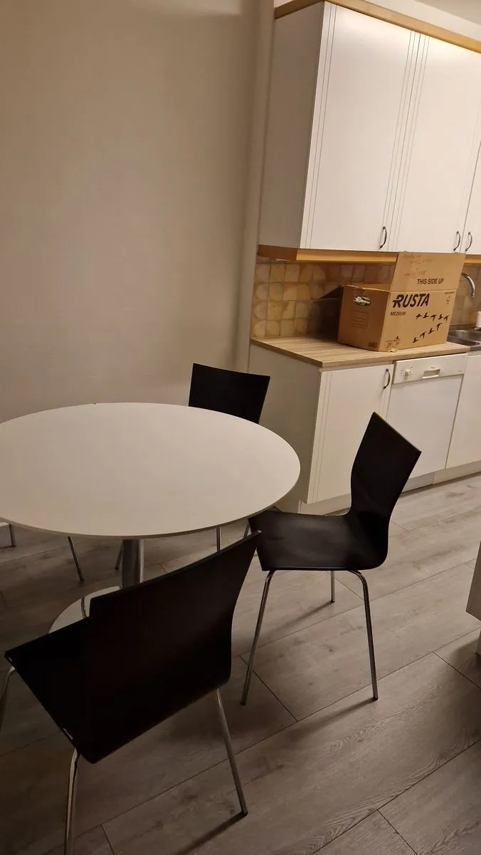 Hyreslägenhet på Solna i solna