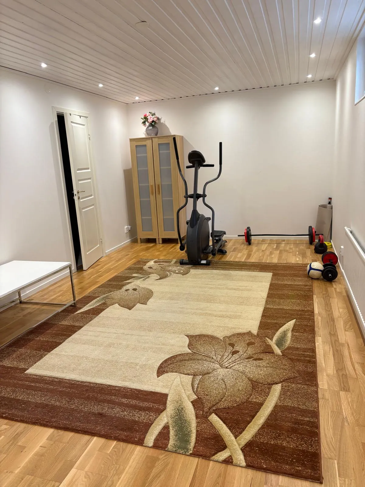 Hyresbostad på Hässelby i hasselby