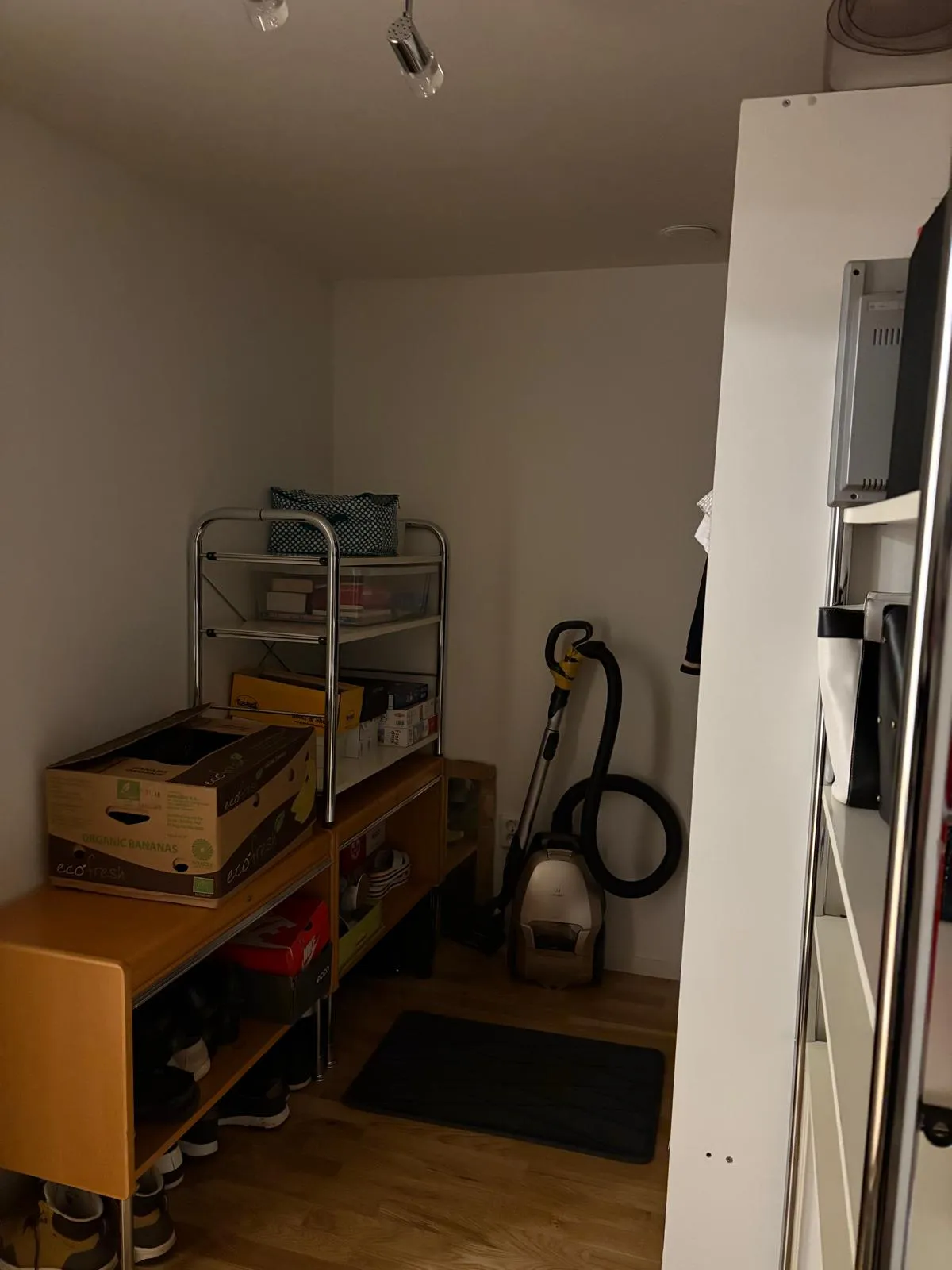 Hyresbostad på Hässelby i hasselby