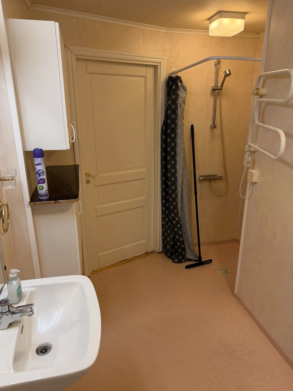 Hyreslägenhet på Husum i husum