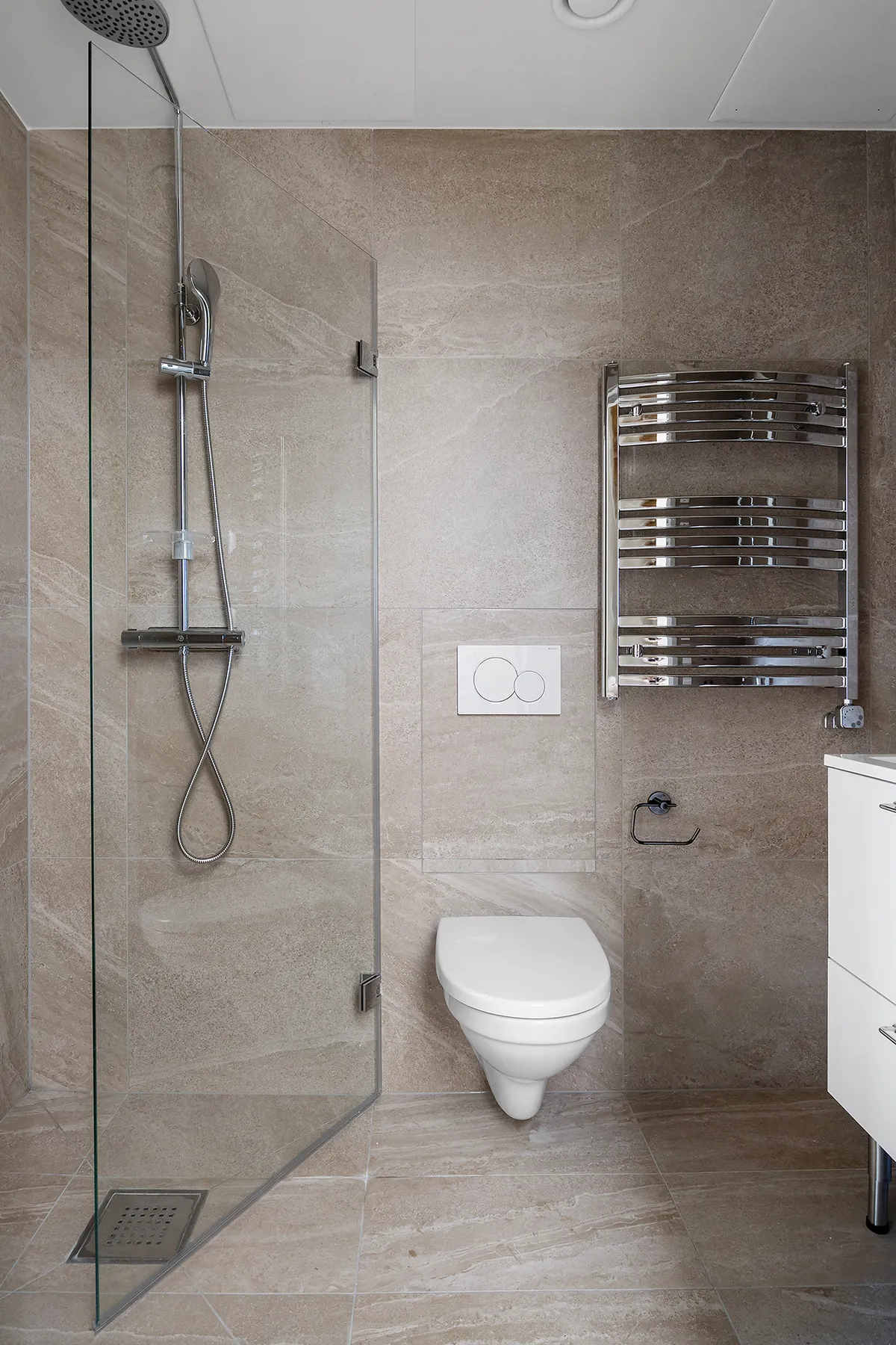 Hyreslägenhet på Täby i taby