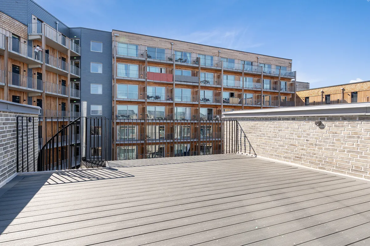 Hyreslägenhet på Täby i taby