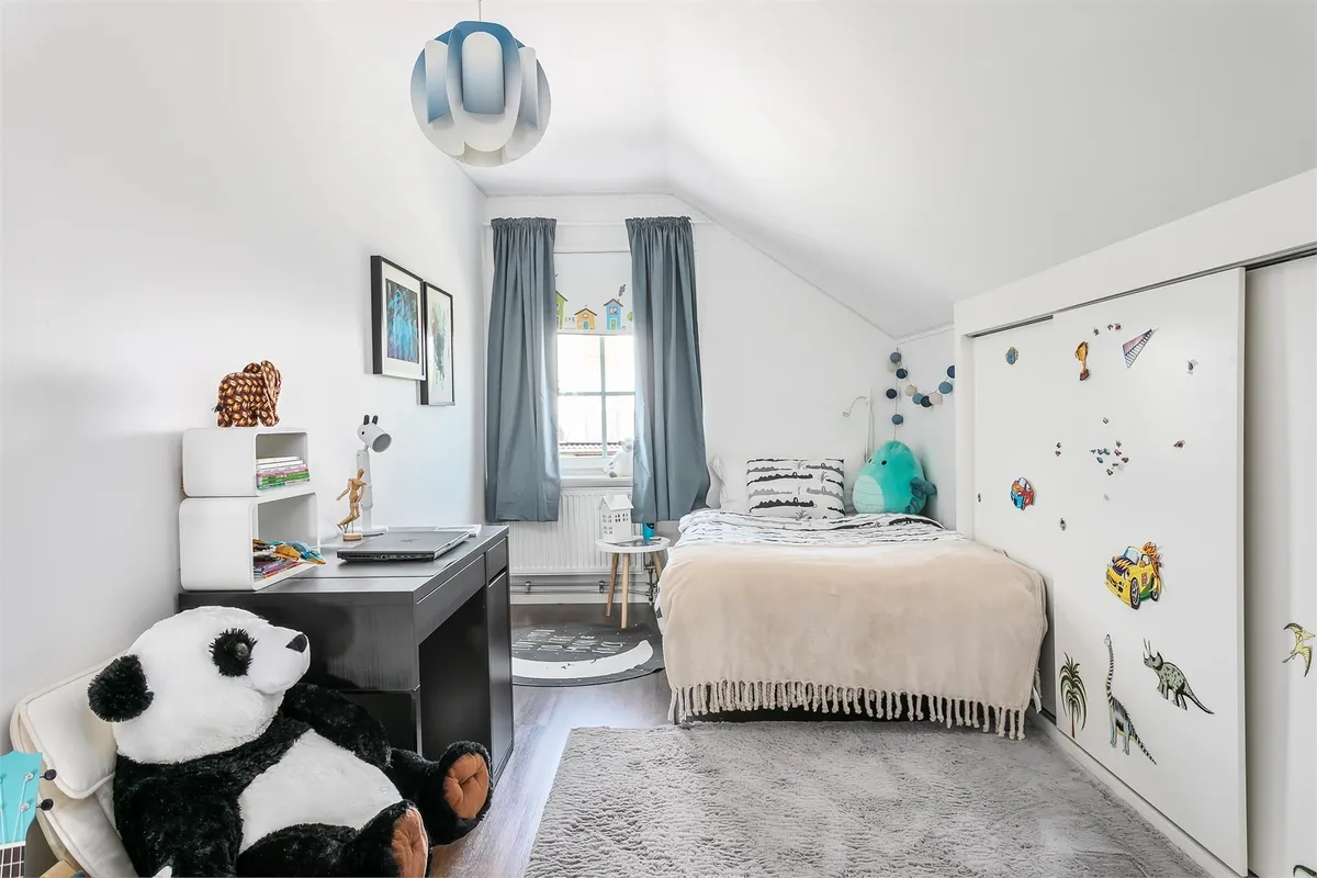 Hyresbostad på Bro i bro