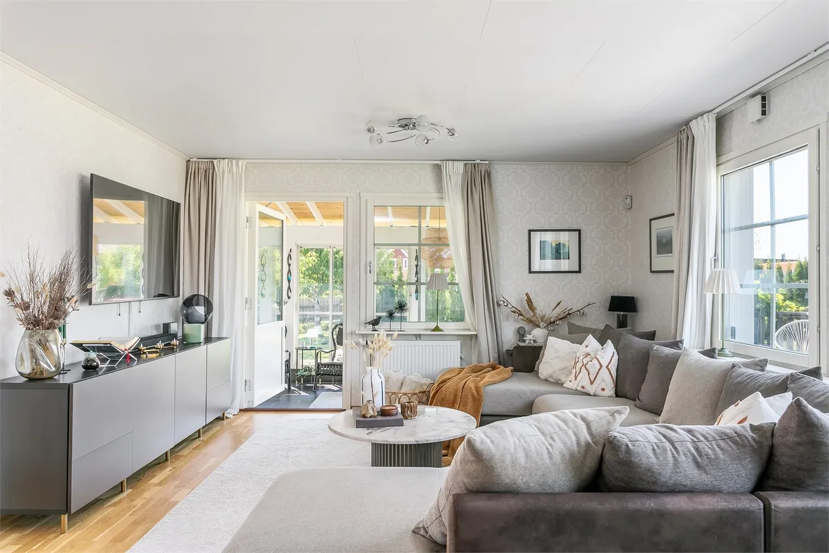 Hyresbostad på Bro i bro