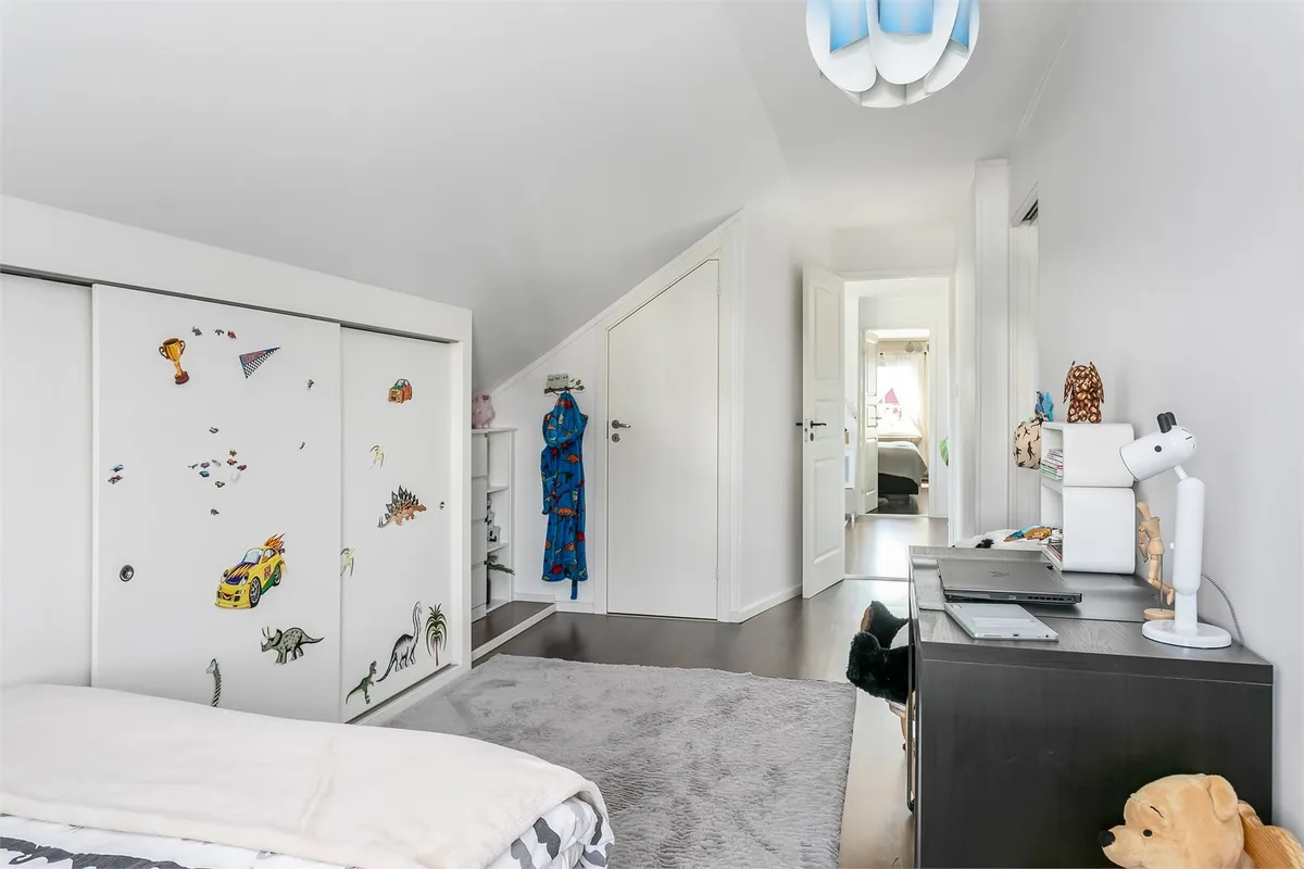 Hyresbostad på Bro i bro