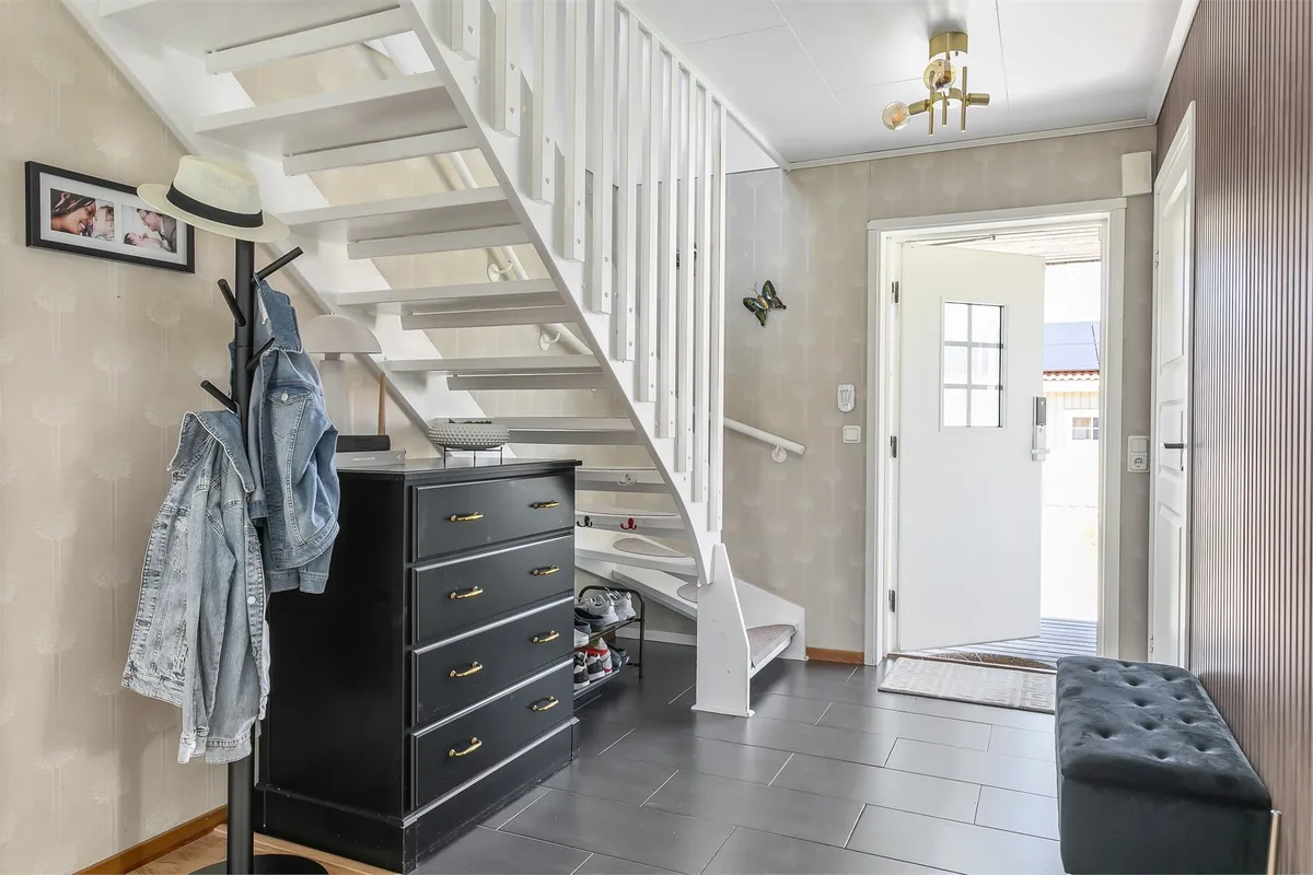 Hyresbostad på Bro i bro