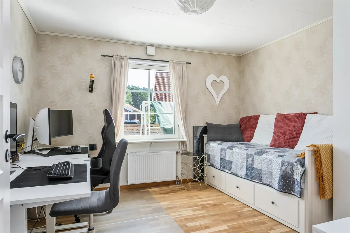 Hyresbostad på Bro i bro