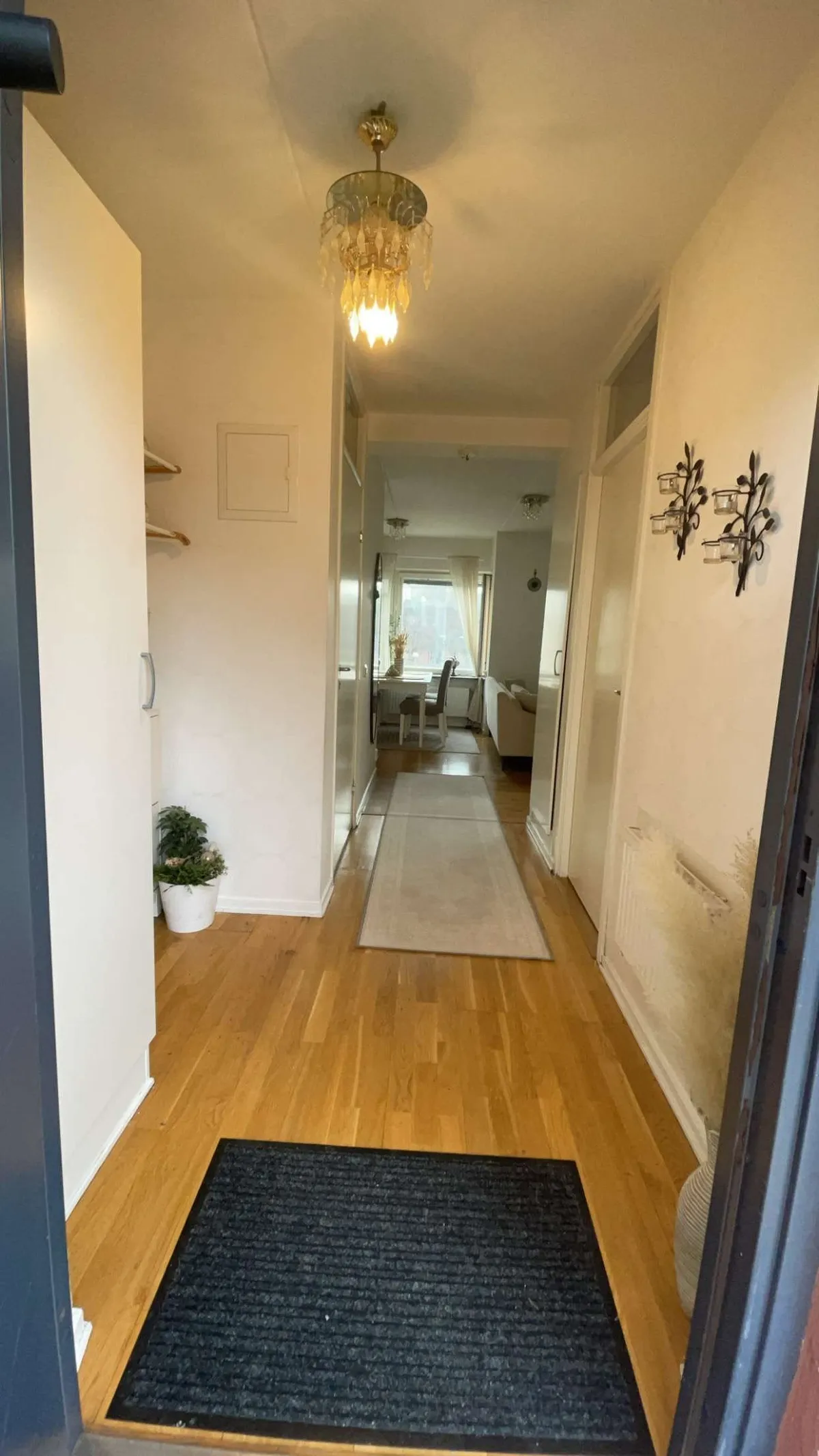 Hyreslägenhet på Hässelby i hasselby