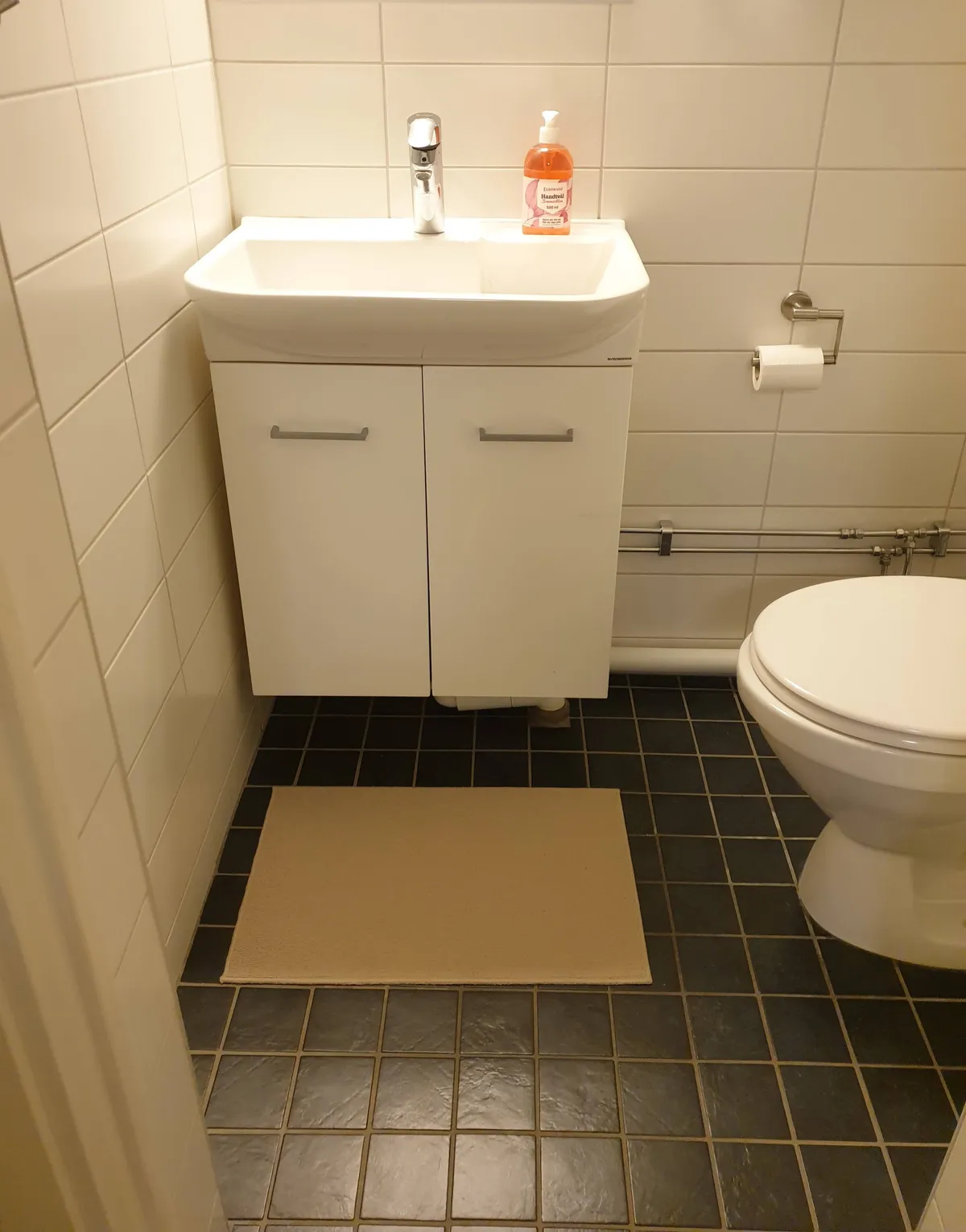 Hyreslägenhet på Hässelby i hasselby