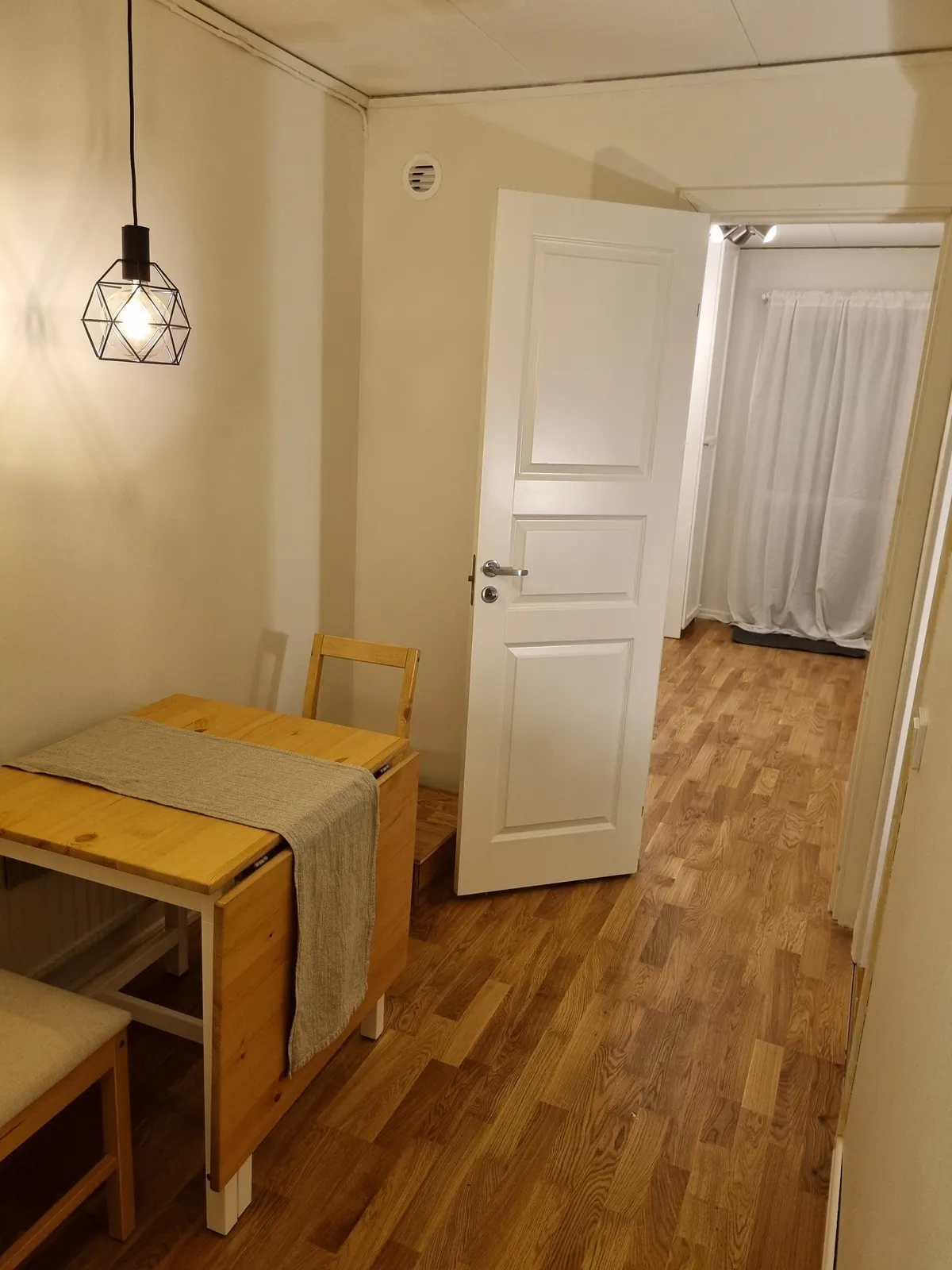 Hyresbostad på Hässelby i hasselby