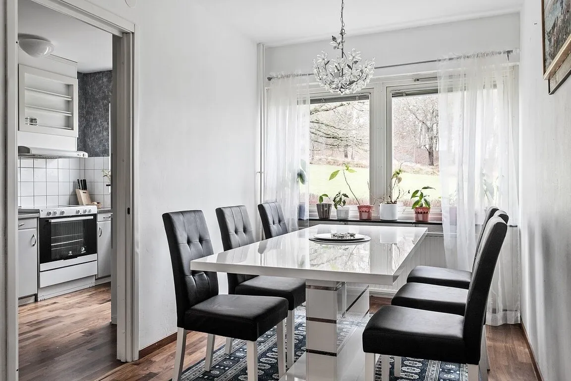 Hyreslägenhet på Floda i floda