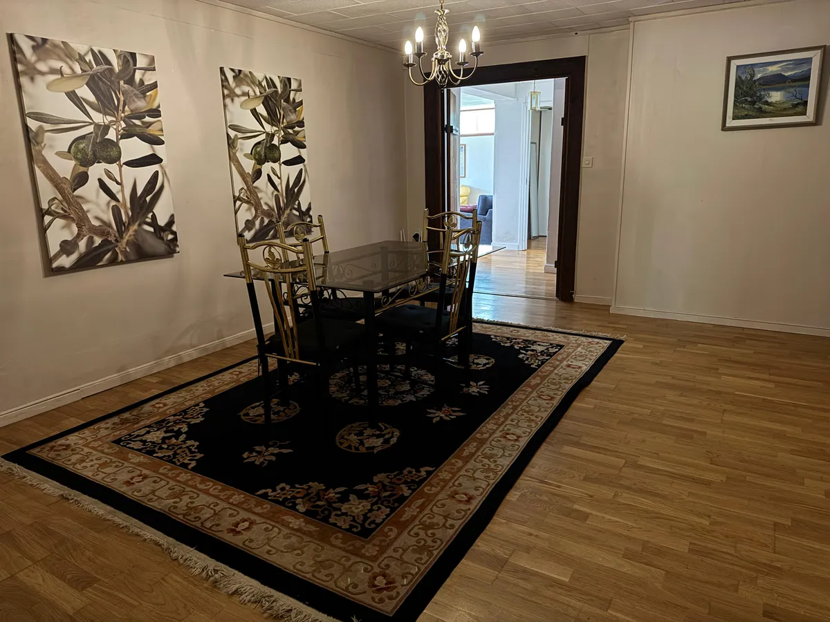 Hyreslägenhet på Täby i taby