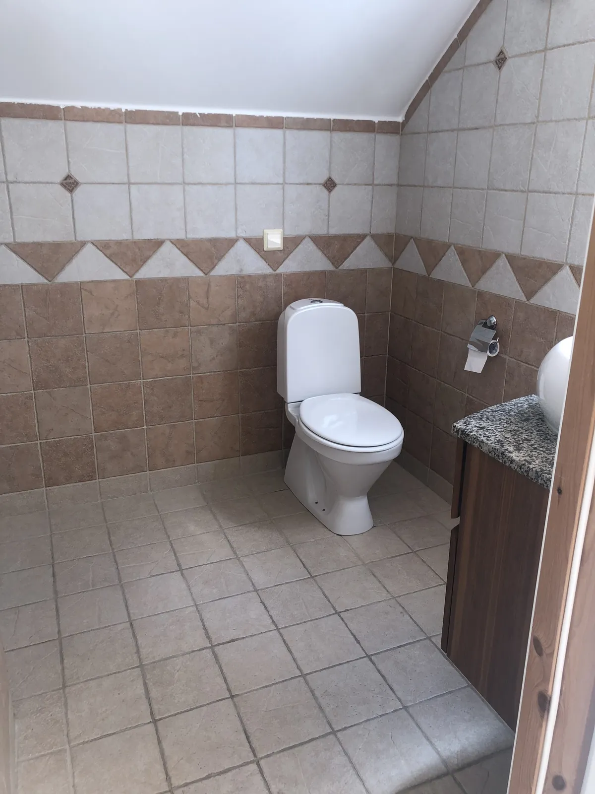 Hyreslägenhet på Täby i taby